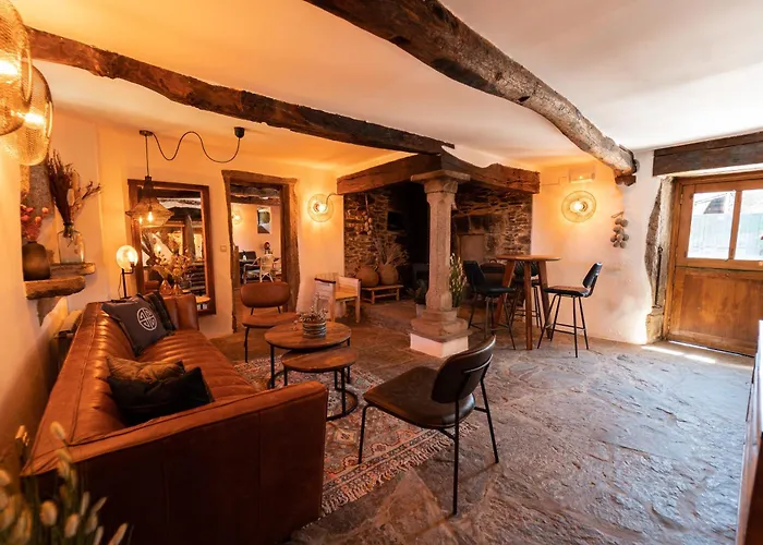 Casa Rural Pineiro, De Vila Sen Vento * O Pedrouzo